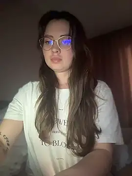 Aitana Magic online show from April 2026 02:32:02 PM