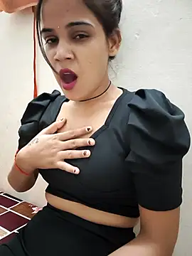 Snapshot of Dimple-Shah chatting on June 2026 10:10:02 AM Dimple-Shah online show from June 2026 10:10:02 AM
