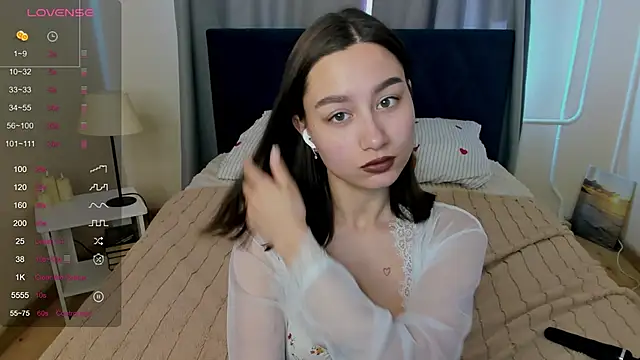 AndreaJohnsons online show from June 2026 08:09:02 AM