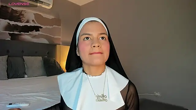 Marilyn Mulata online show from May 2026 07:14:01 PM
