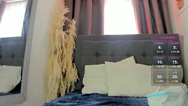 Snapshot of hanna-baker01 chatting on May 2026 02:58:01 PM hanna-baker01 online show from May 2026 02:58:01 PM
