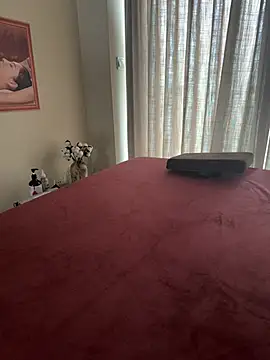 Luna-sexyy online show from April 2026 07:37:02 AM