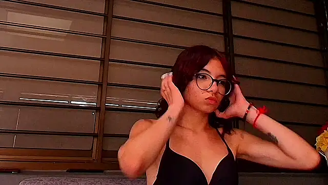 Emma angel 04 online show from June 2026 01:27:01 PM