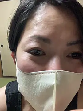 rin2432 online show from April 2026 06:10:01 PM