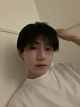 XRIIX online show from April 2026 01:23:02 PM