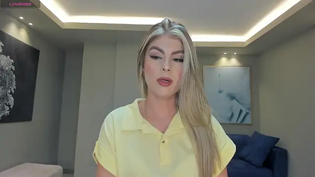 MiaSilvaX online show from May 2026 11:16:01 AM
