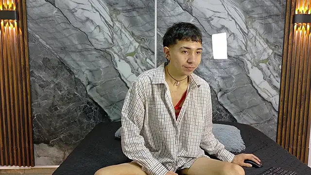 NoahWalker   online show from May 2026 11:05:02 AM