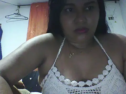reinamas18 online show from May 2026 03:39:02 AM