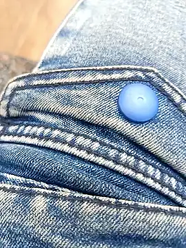 boobseating online show from April 2026 04:14:01 AM