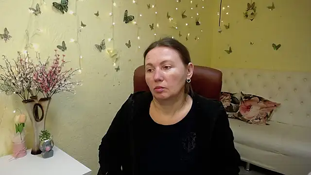 ZoyaPask online show from April 2026 05:53:02 AM