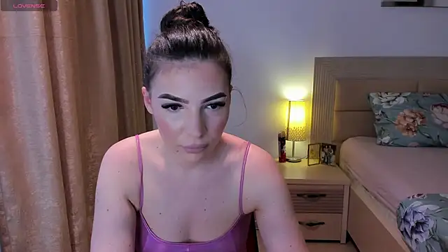 CandyElla  online show from July 2026 05:30:01 PM