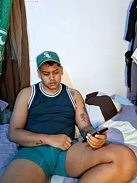 Snapshot of Saul_88 chatting on May 2026 11:29:01 AM Saul 88 online show from May 2026 11:29:01 AM