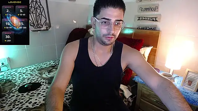 Snapshot of andders_ chatting on June 2026 12:04:01 AM andders online show from June 2026 12:04:01 AM