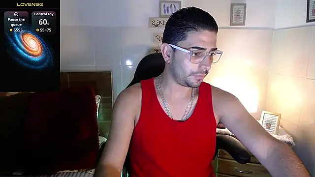 Snapshot of andders_ chatting on May 2026 12:07:02 AM andders online show from May 2026 12:07:02 AM