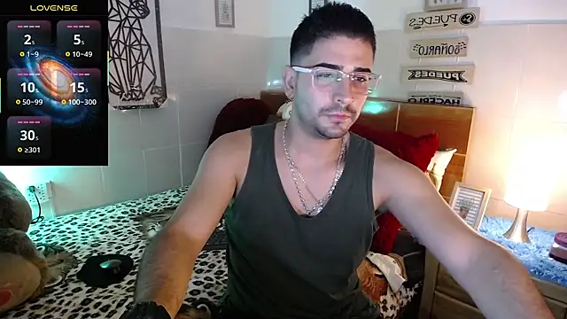 Snapshot of andders_ chatting on June 2026 11:39:01 PM andders online show from June 2026 11:39:01 PM