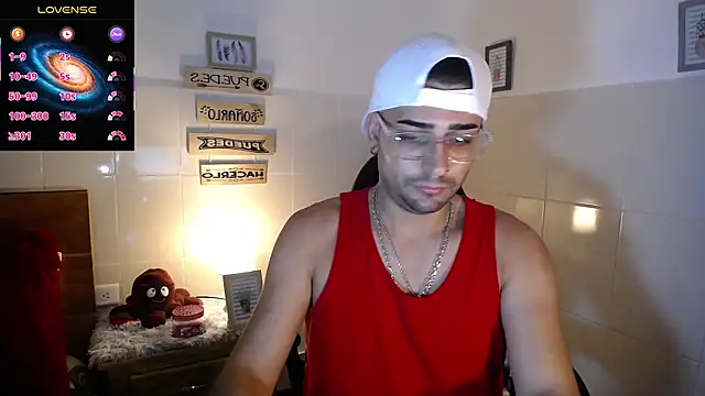 Snapshot of andders_ chatting on April 2026 02:10:01 AM andders online show from April 2026 02:10:01 AM
