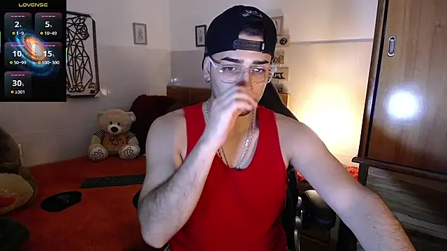 Snapshot of andders_ chatting on July 2026 01:40:02 AM andders online show from July 2026 01:40:02 AM
