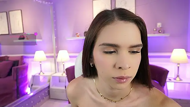 AlinaBennet  online show from May 2026 11:36:02 AM