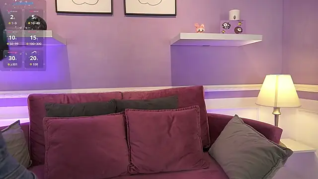 AlinaBennet  online show from June 2026 11:44:01 AM