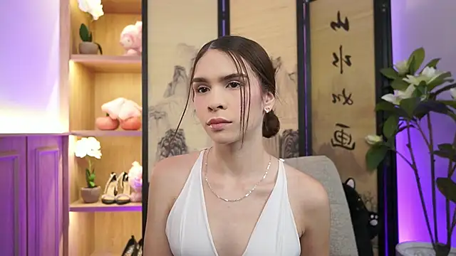 AlinaBennet  online show from July 2026 11:39:01 AM