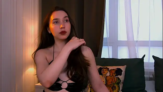 Suzaneey online show from July 2026 04:19:01 AM