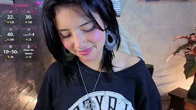 lsa dolly nyx online show from May 2026 08:56:02 PM