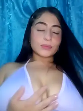 ChloeMadisson online show from April 2026 11:44:01 PM