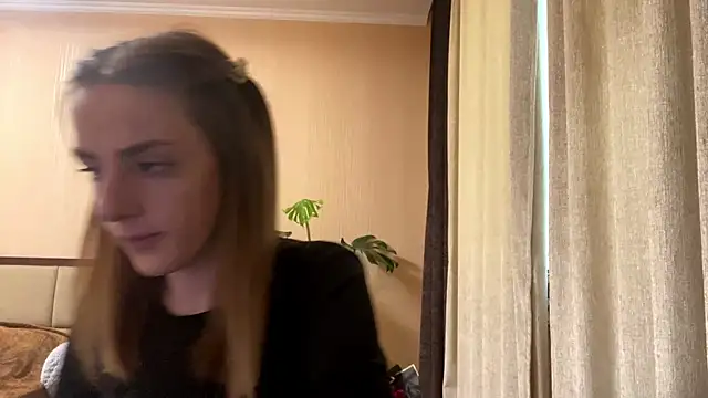 Snapshot of selianderol chatting on July 2026 08:04:01 AM selianderol online show from July 2026 08:04:01 AM