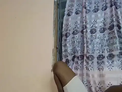 Snapshot of 8004zinja chatting on June 2026 07:22:01 PM 8004zinja online show from June 2026 07:22:01 PM