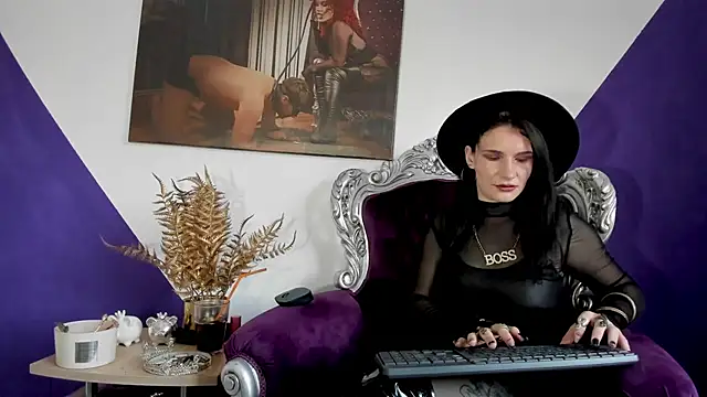 Snapshot of MistressKasandra chatting on May 2026 04:04:02 PM MistressKasandra online show from May 2026 04:04:02 PM