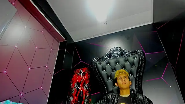 Axel Romanov online show from June 2026 03:34:01 PM