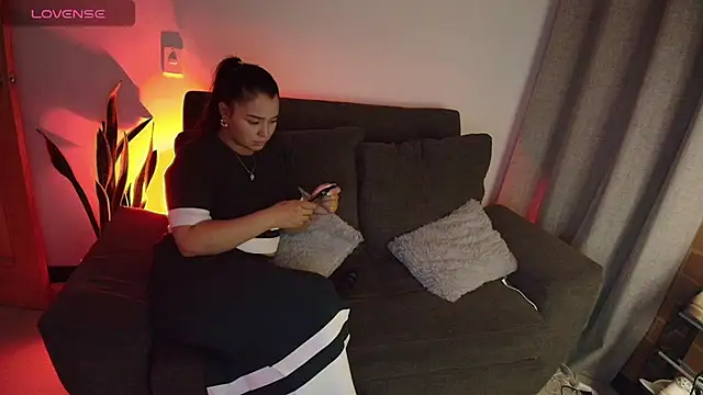 Alyssa and DAngelo online show from July 2026 02:34:01 AM