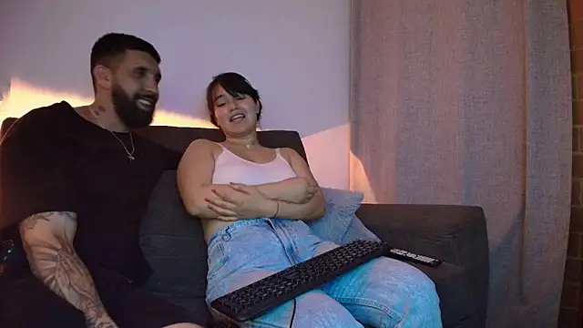 Alyssa and DAngelo online show from May 2026 03:13:01 AM