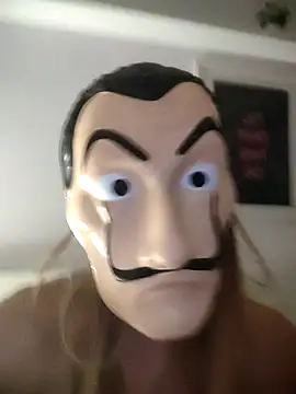 Ninileo online show from April 2026 10:52:02 PM