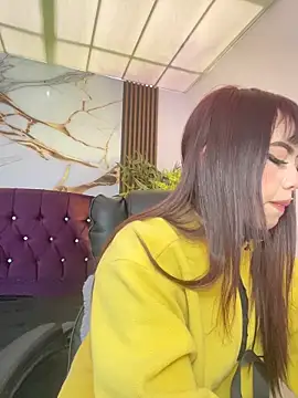 kira ec online show from May 2026 07:06:02 PM
