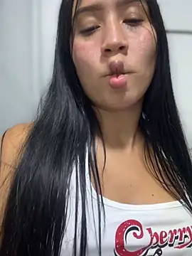 Snapshot of Sexysoeh chatting on May 2026 01:57:01 AM Sexysoeh online show from May 2026 01:57:01 AM