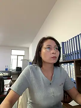 lisha521 online show from June 2026 02:11:02 AM