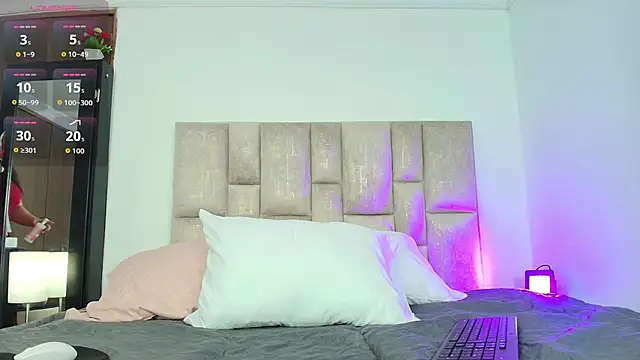 hott mature online show from May 2026 11:51:02 AM