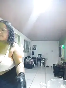 DivaCaliente1 online show from July 2026 05:10:01 PM