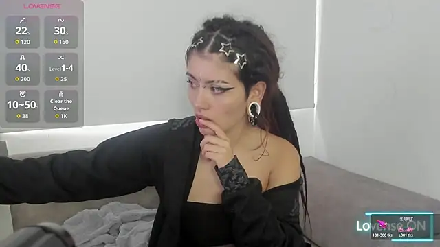giulietta monsalve online show from May 2026 12:20:01 PM