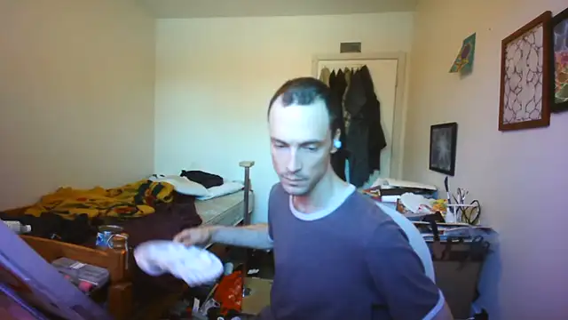 JohnnyMoves online show from July 2026 05:41:01 PM