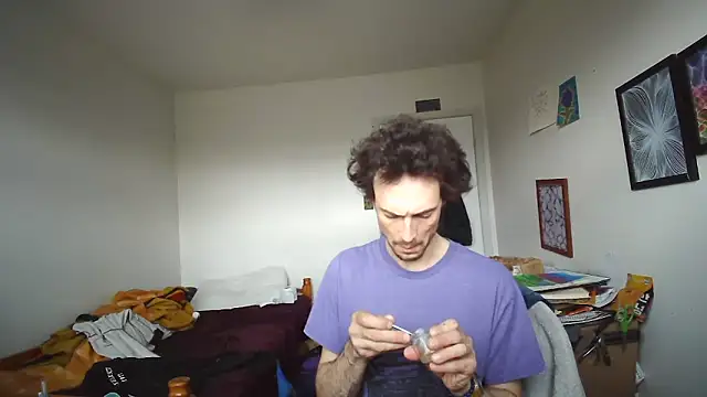 JohnnyMoves online show from May 2026 01:58:01 PM