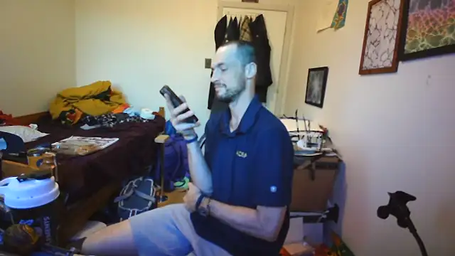 Snapshot of JohnnyMoves chatting on June 2026 12:12:01 AM JohnnyMoves online show from June 2026 12:12:01 AM