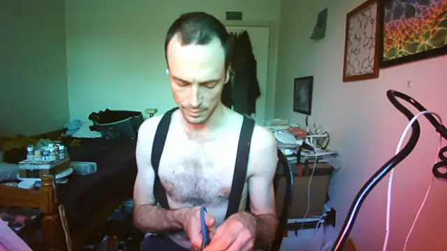 JohnnyMoves online show from July 2026 10:18:01 PM