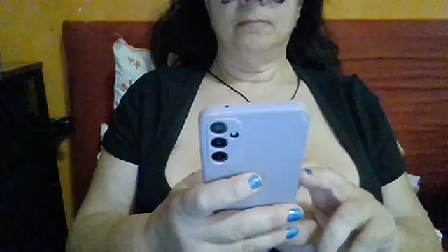 Snapshot of CasalingaEccitata chatting on June 2026 11:44:02 AM CasalingaEccitata online show from June 2026 11:44:02 AM