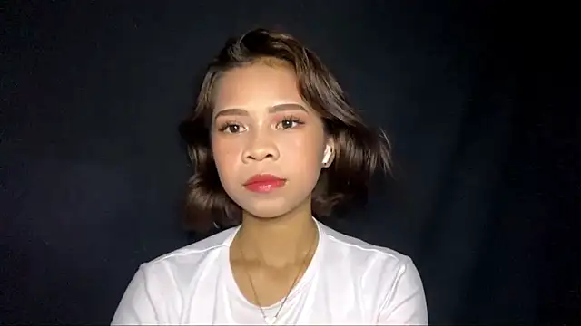 VenaLuedi online show from April 2026 09:33:01 AM