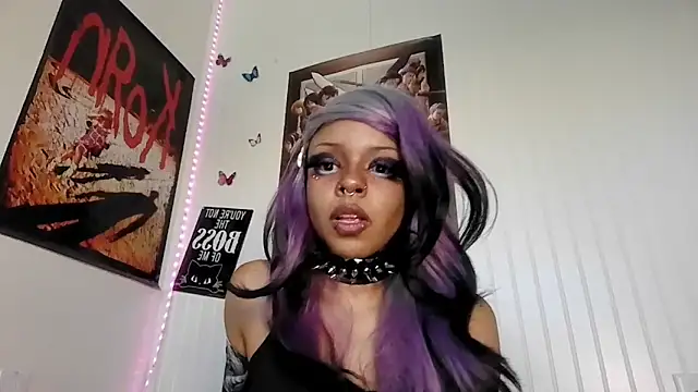 nerdyhotgoth online show from June 2026 02:20:02 AM