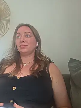 Snapshot of arielsweetieee chatting on July 2026 04:26:02 PM arielsweetieee online show from July 2026 04:26:02 PM