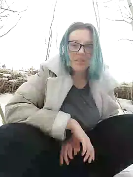 Snapshot of GloriaEvans chatting on March 2025 08:42:01 AM GloriaEvans online show from March 2025 08:42:01 AM