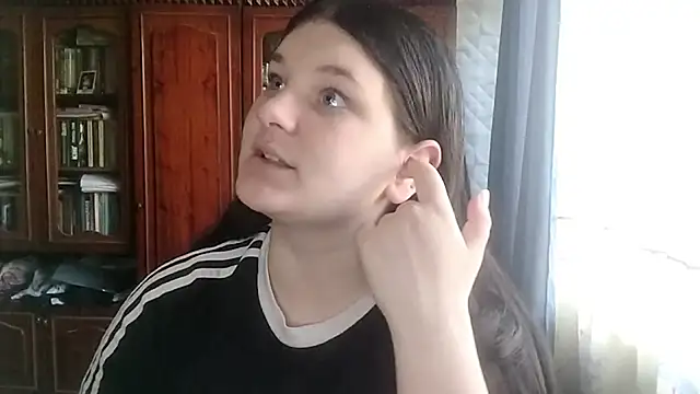 BeatriceMolands online show from May 2026 07:18:06 AM